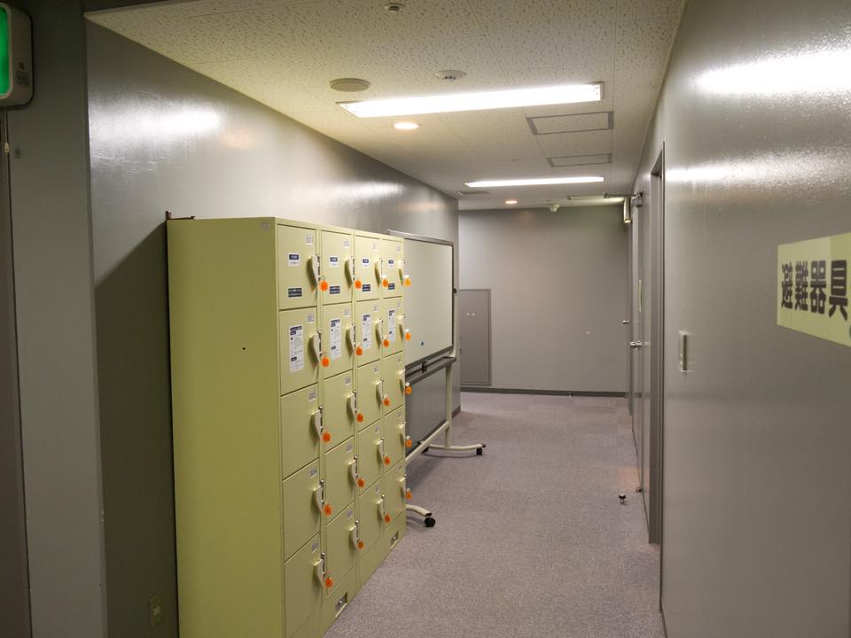 コインロッカー
